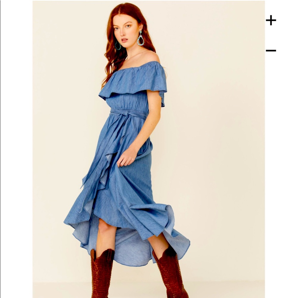 FLYING TOMATO WOMEN'S OFF SHOULDER TULIP HEM MAXI DRESS- SIZE SMALL